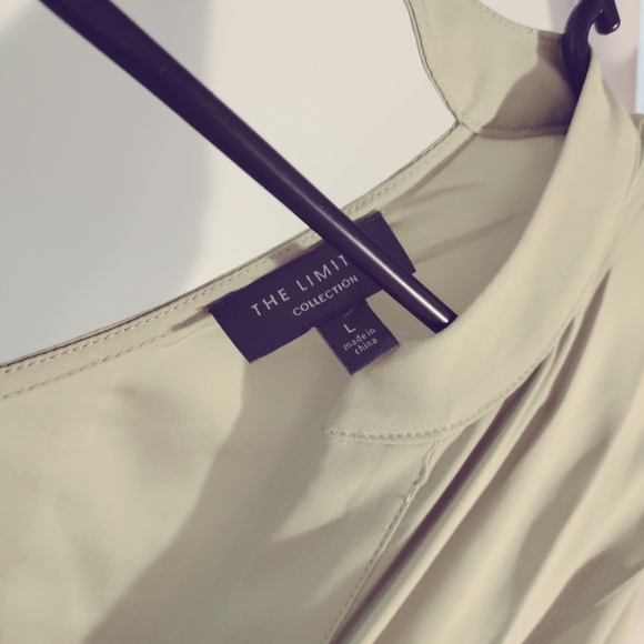 The Limited Lime Green Oversized Blouse w cut out - Picture 2 of 3